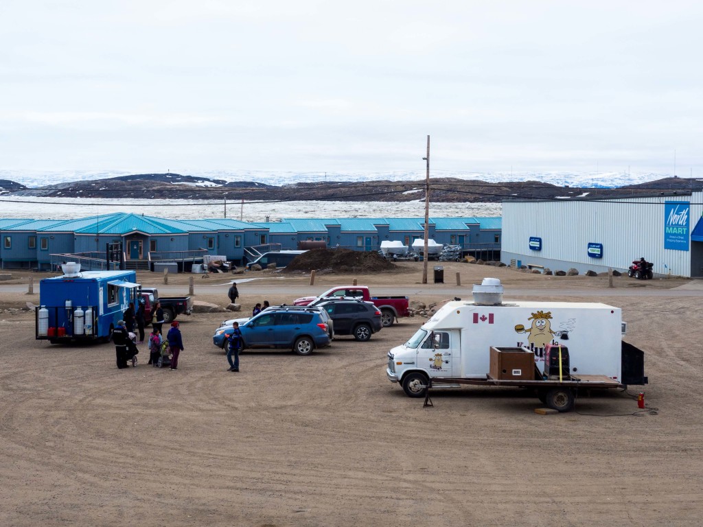 iqaluit-food-truck